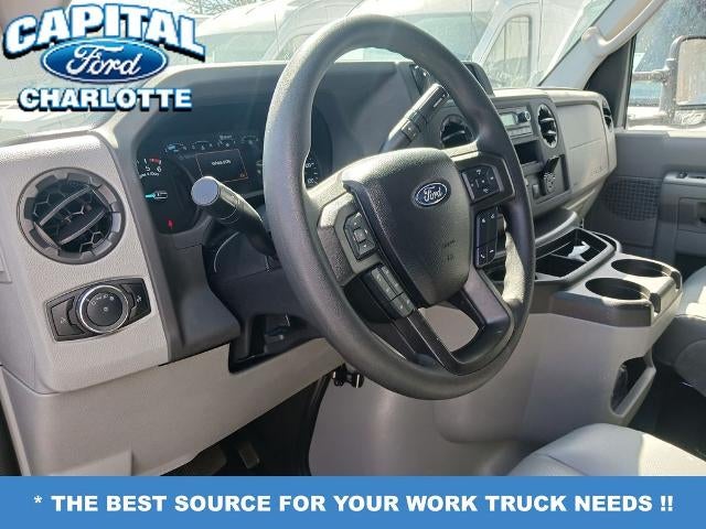 2026 Ford Econoline Cutaway E-450 DRW