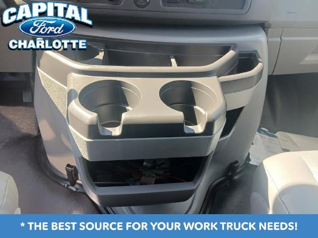 2027 Ford Econoline Cutaway E-450 DRW