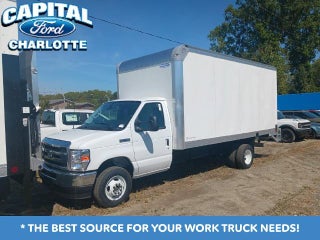 2027 Ford Econoline Cutaway E-450 DRW