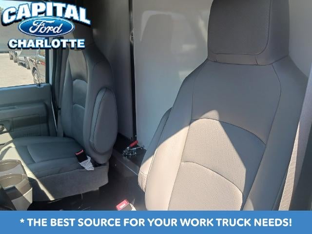 2027 Ford Econoline Cutaway E-450 DRW