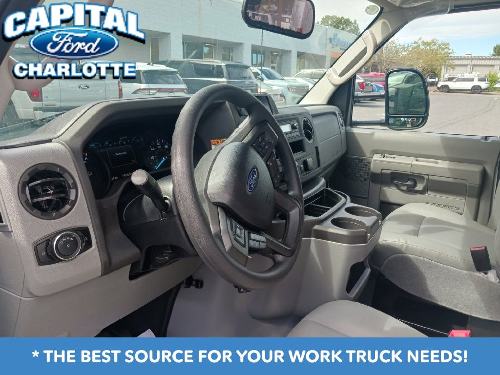 2027 Ford Econoline Cutaway E-450 DRW