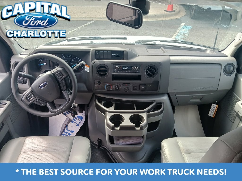 2027 Ford Econoline Cutaway E-450 DRW