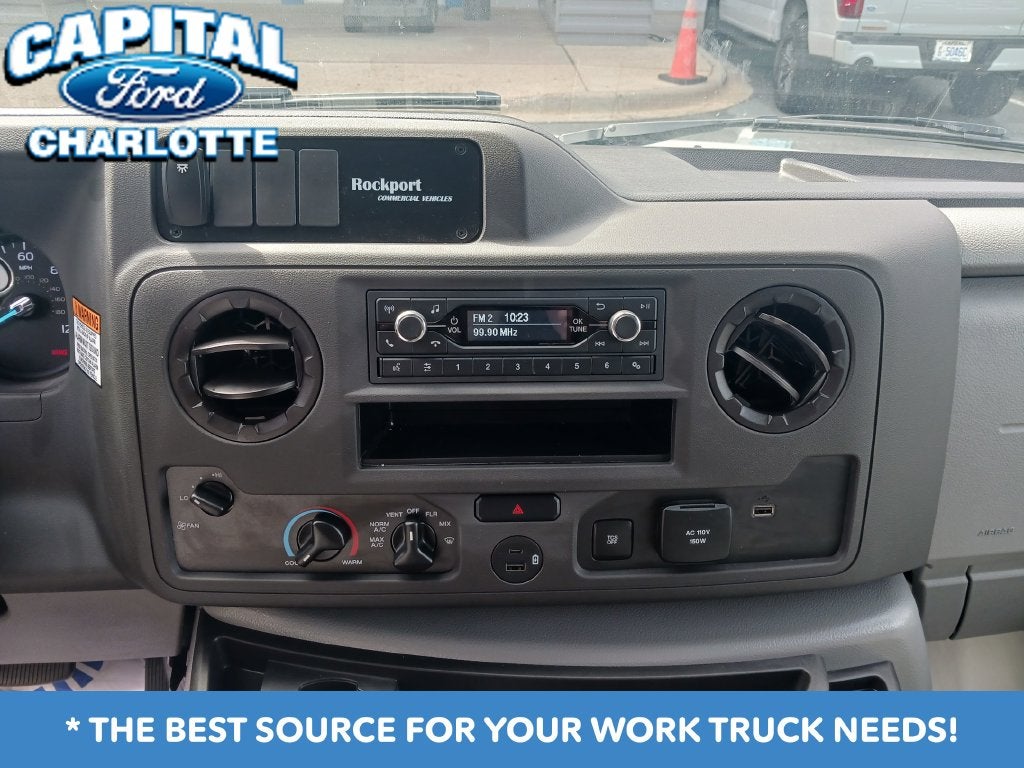 2027 Ford Econoline Cutaway E-450 DRW