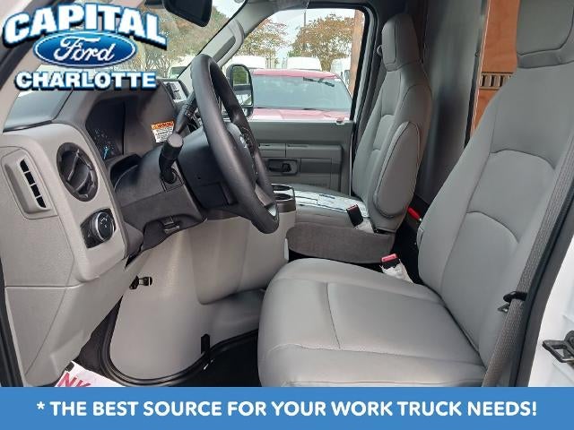 2027 Ford Econoline Cutaway E-450 DRW