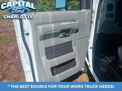 2027 Ford Econoline Cutaway E-450 DRW