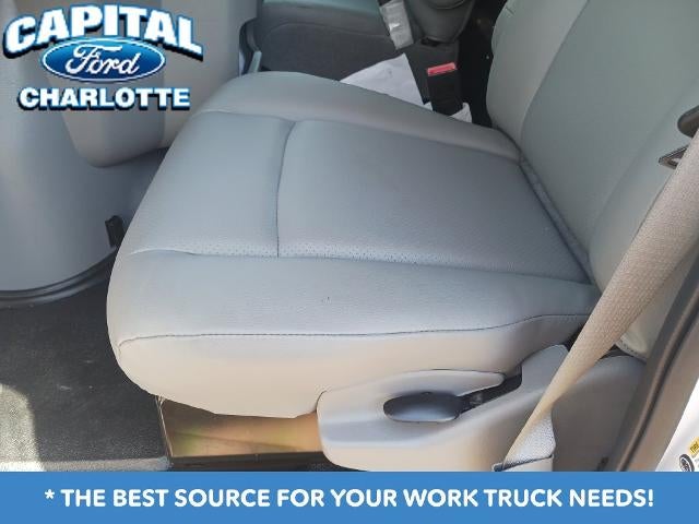 2027 Ford Econoline Cutaway E-450 DRW