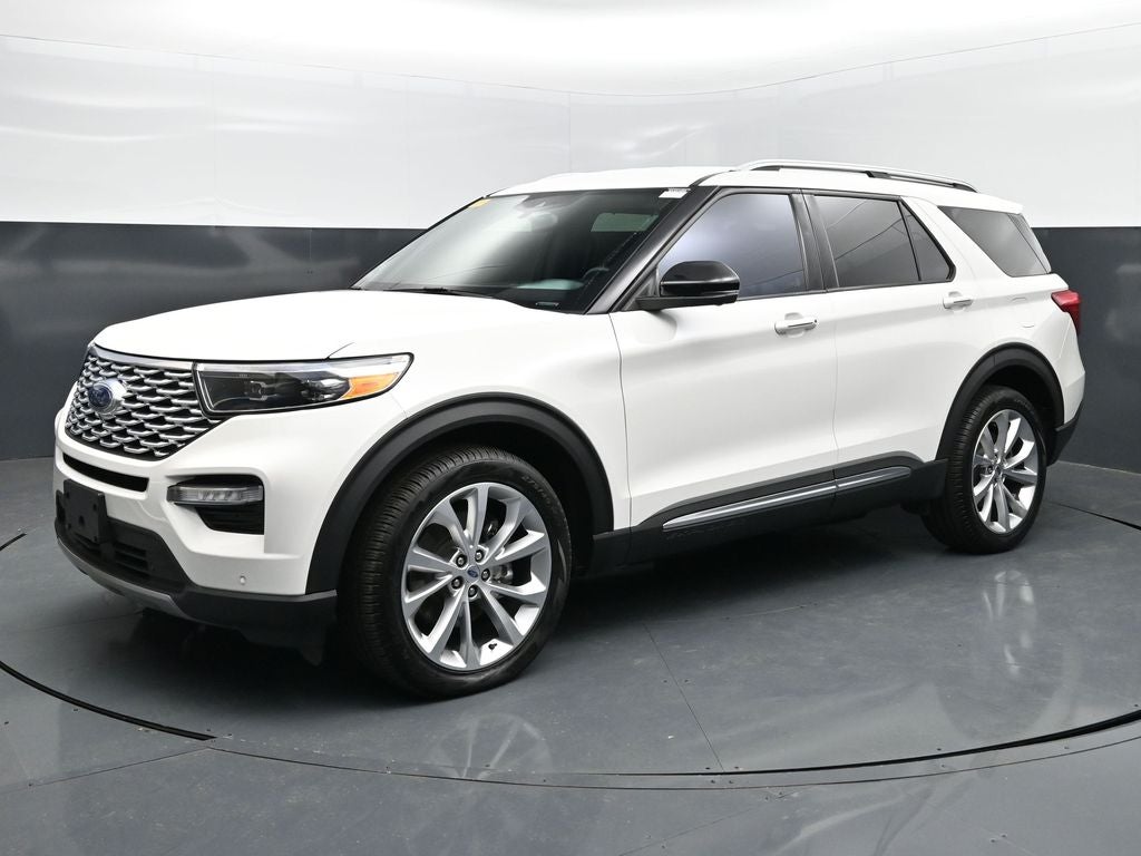 2023 Ford Explorer Platinum HEV's photo