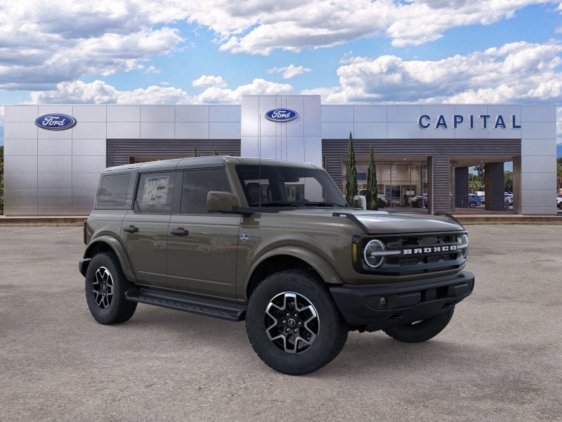 2026 Ford Bronco Outer Banks®