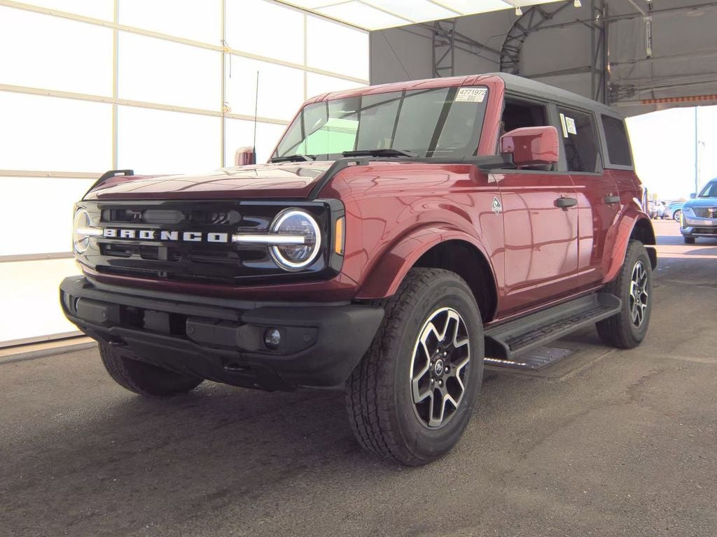 2026 Ford Bronco Outer Banks