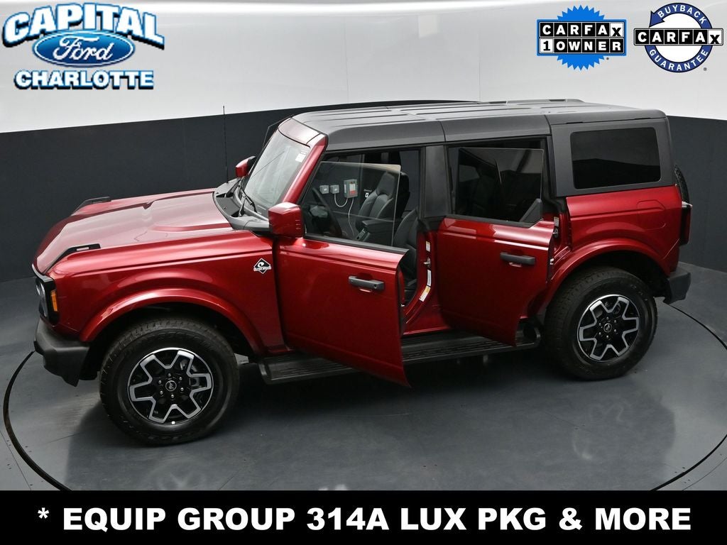 2026 Ford Bronco Outer Banks