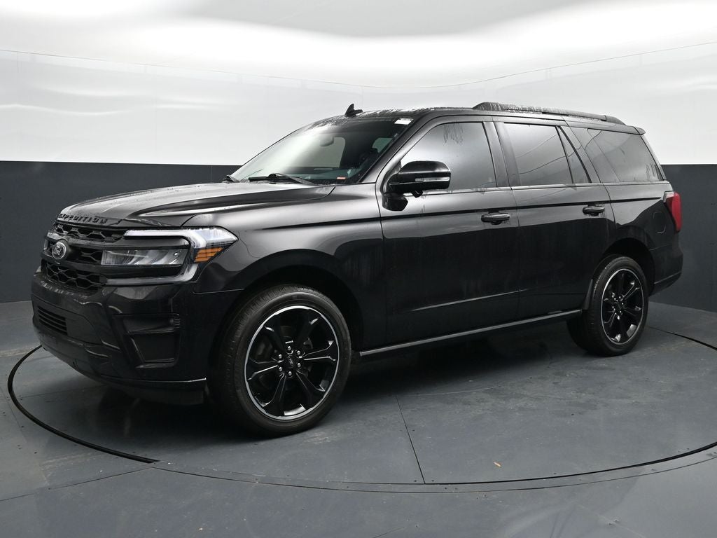2024 Ford Expedition Limited's photo