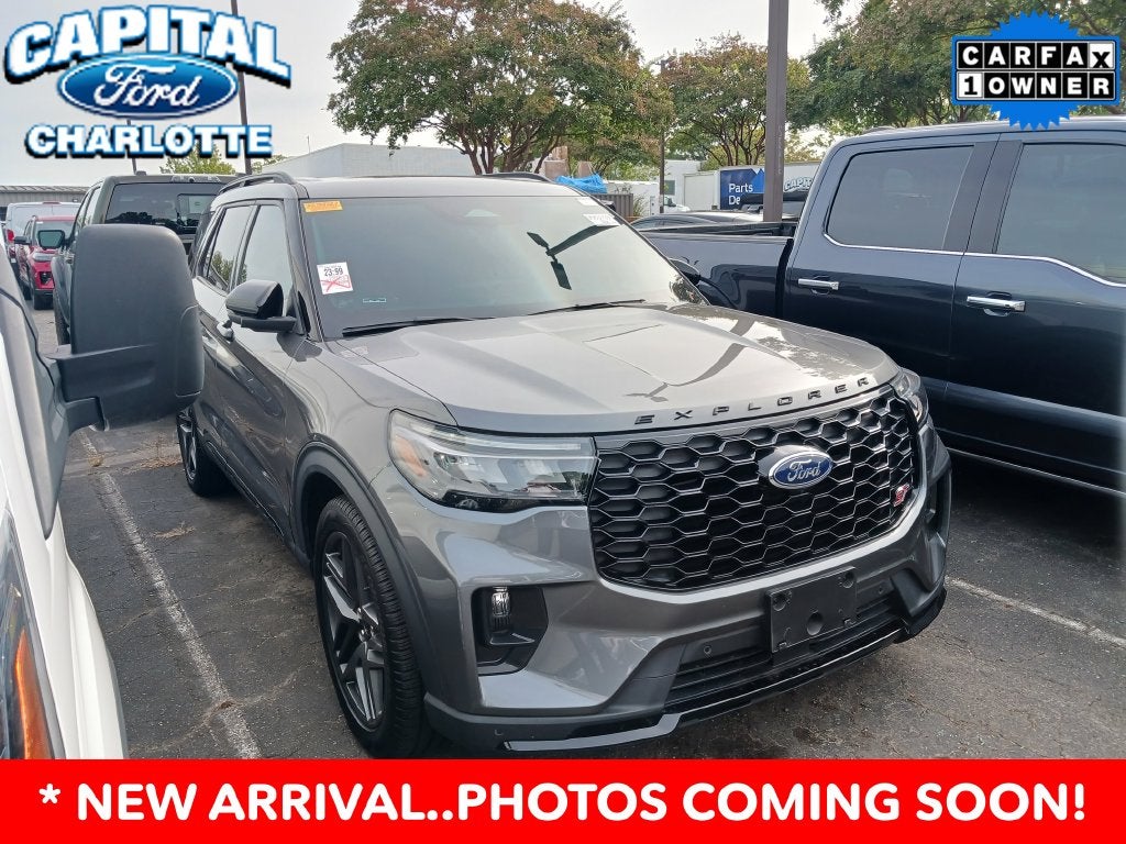 2025 Ford Explorer ST
