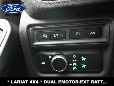 2023 Ford F-150 Lightning Lariat