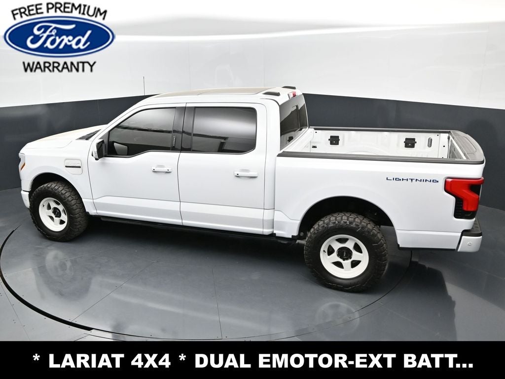 2023 Ford F-150 Lightning Lariat