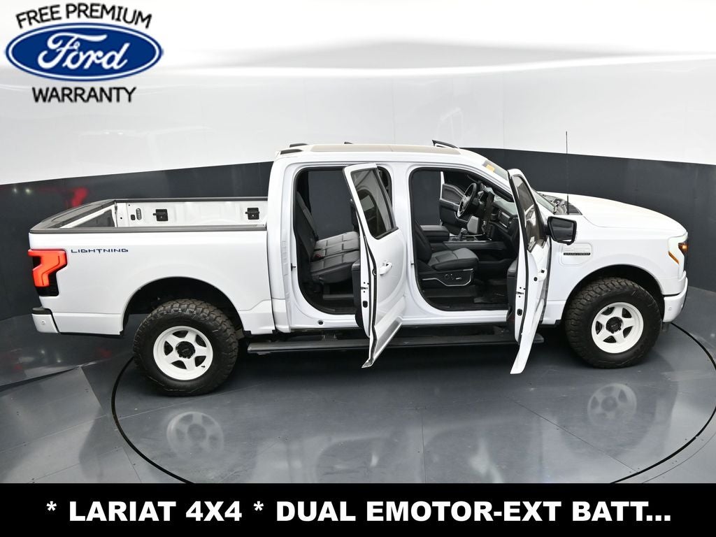 2023 Ford F-150 Lightning Lariat