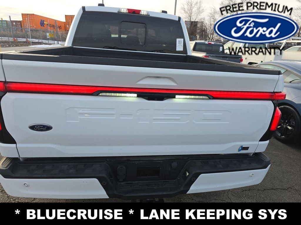 2022 Ford F-150 Lightning Platinum