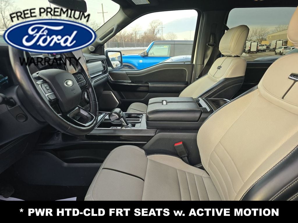 2022 Ford F-150 Lightning Platinum