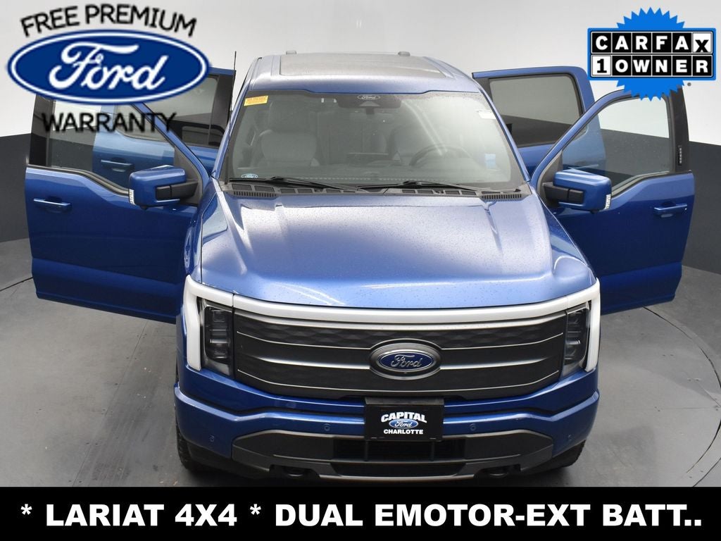 2022 Ford F-150 Lightning Lariat