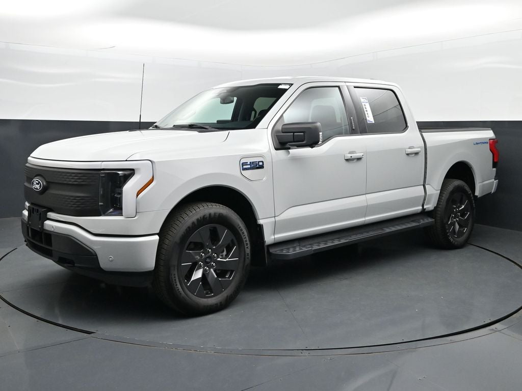 2024 Ford F-150 Lightning Flash