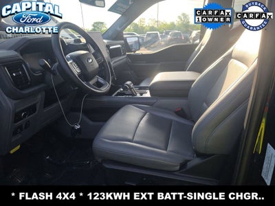 2025 Ford F-150 Lightning Flash