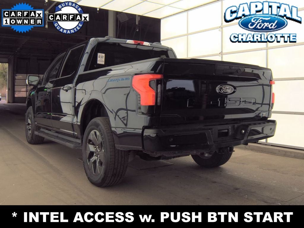 2025 Ford F-150 Lightning Flash