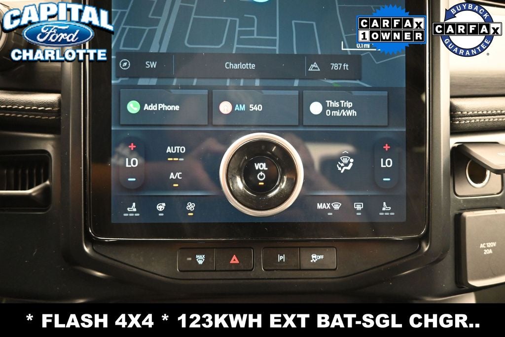 2025 Ford F-150 Lightning Flash