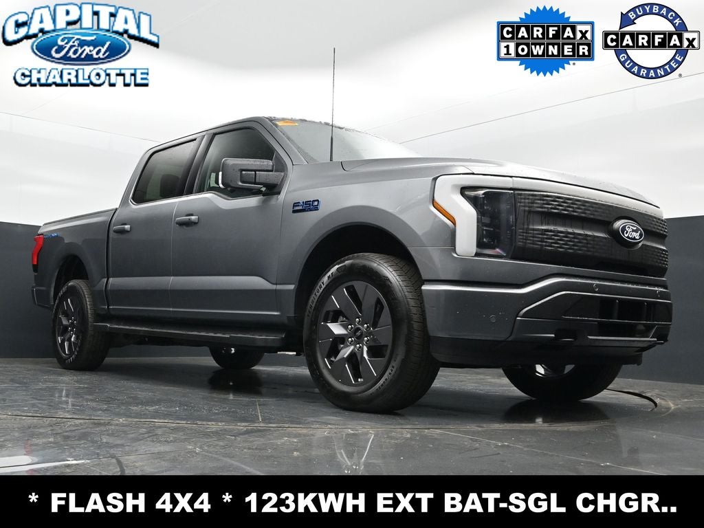 2025 Ford F-150 Lightning Flash
