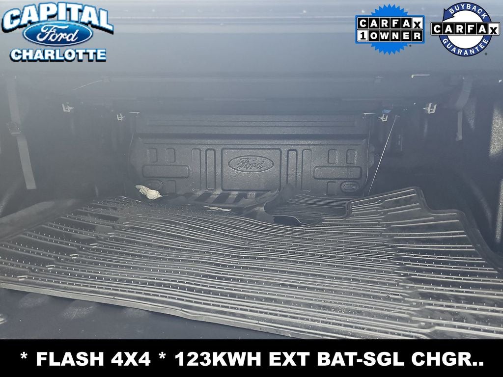 2025 Ford F-150 Lightning Flash