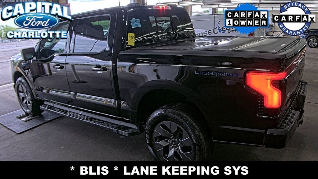 2025 Ford F-150 Lightning Lariat