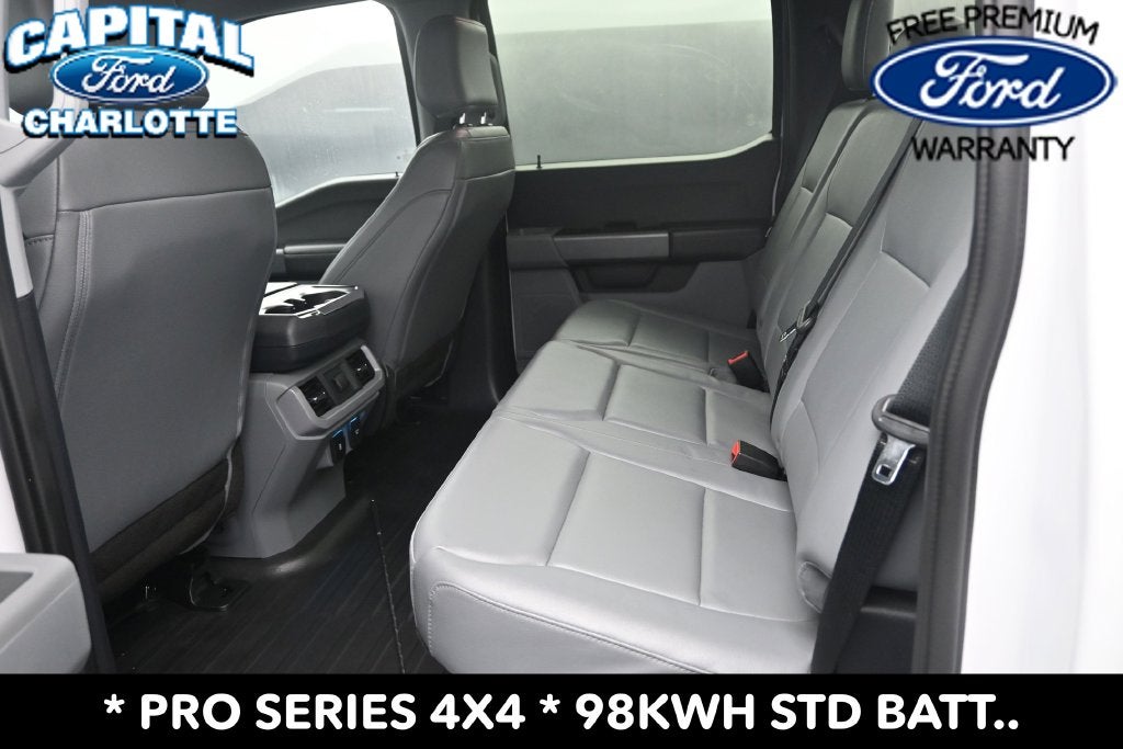 2024 Ford F-150 Lightning Pro