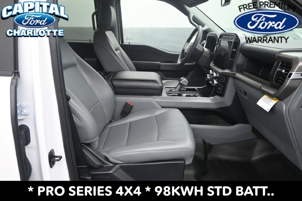 2024 Ford F-150 Lightning Pro