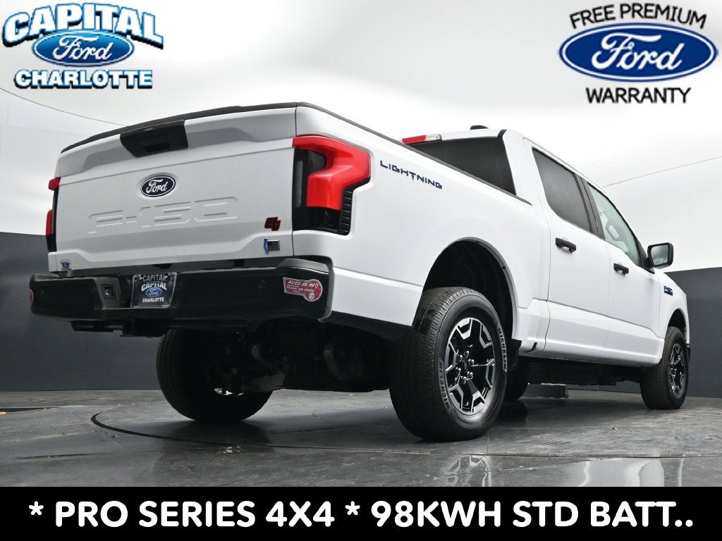 2024 Ford F-150 Lightning Pro