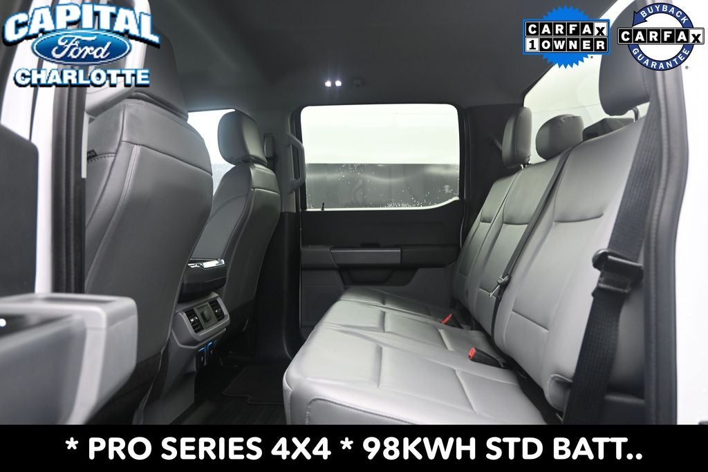 2025 Ford F-150 Lightning Pro