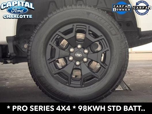 2025 Ford F-150 Lightning Pro