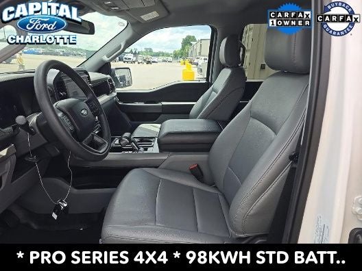 2025 Ford F-150 Lightning Pro