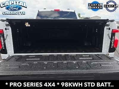 2025 Ford F-150 Lightning Pro