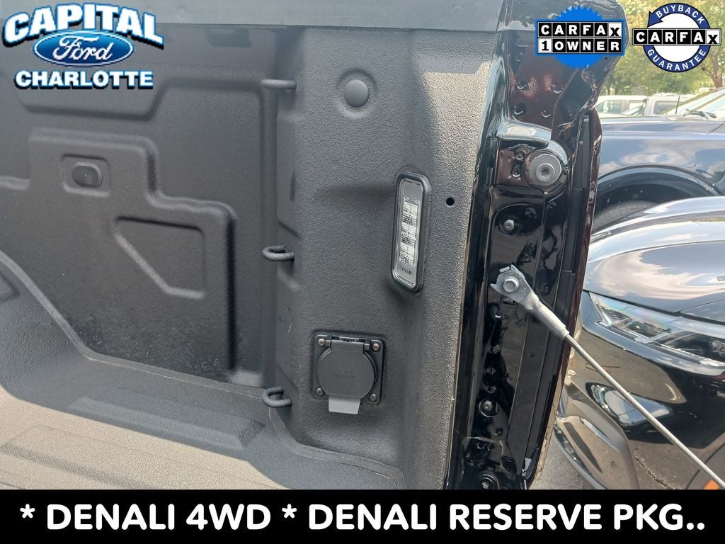2025 GMC Sierra 2500HD Denali