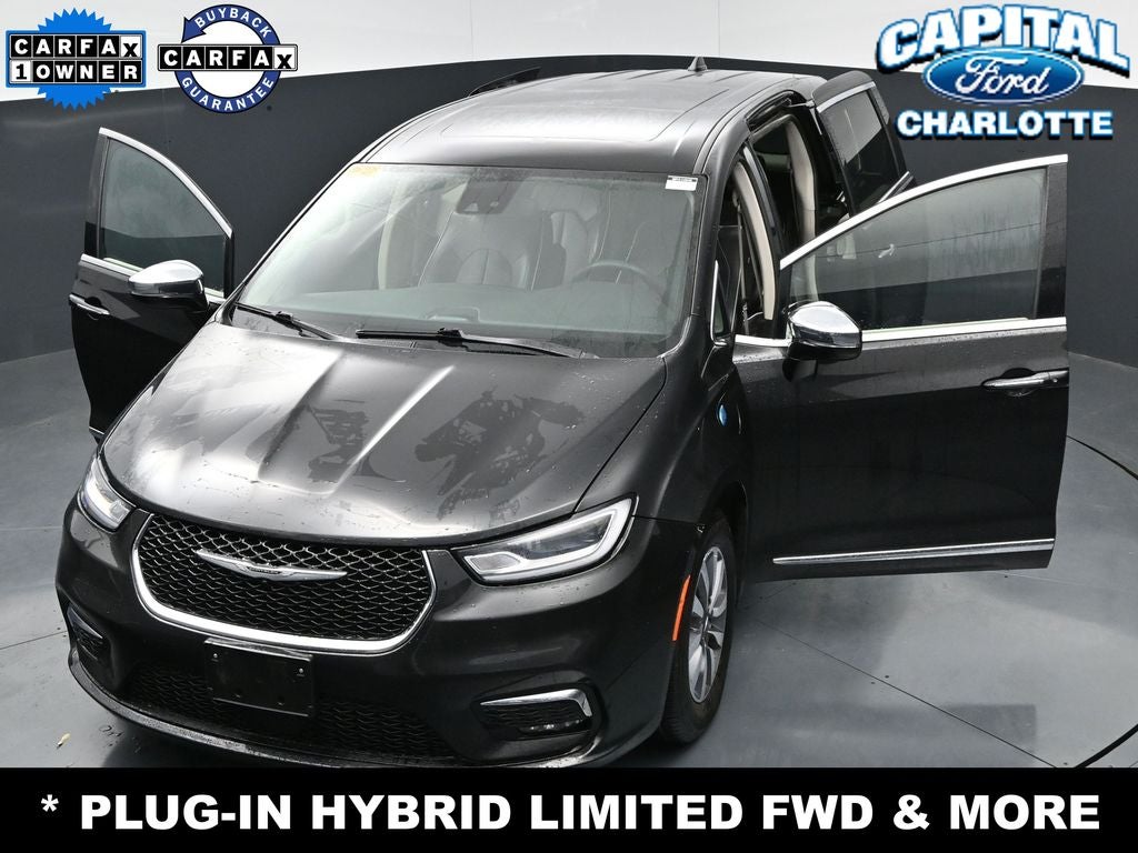 2023 Chrysler Pacifica Hybrid Limited