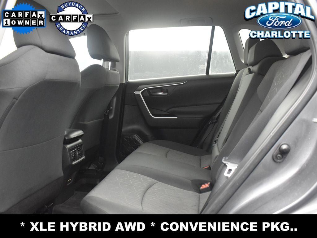 2021 Toyota RAV4 Hybrid XLE