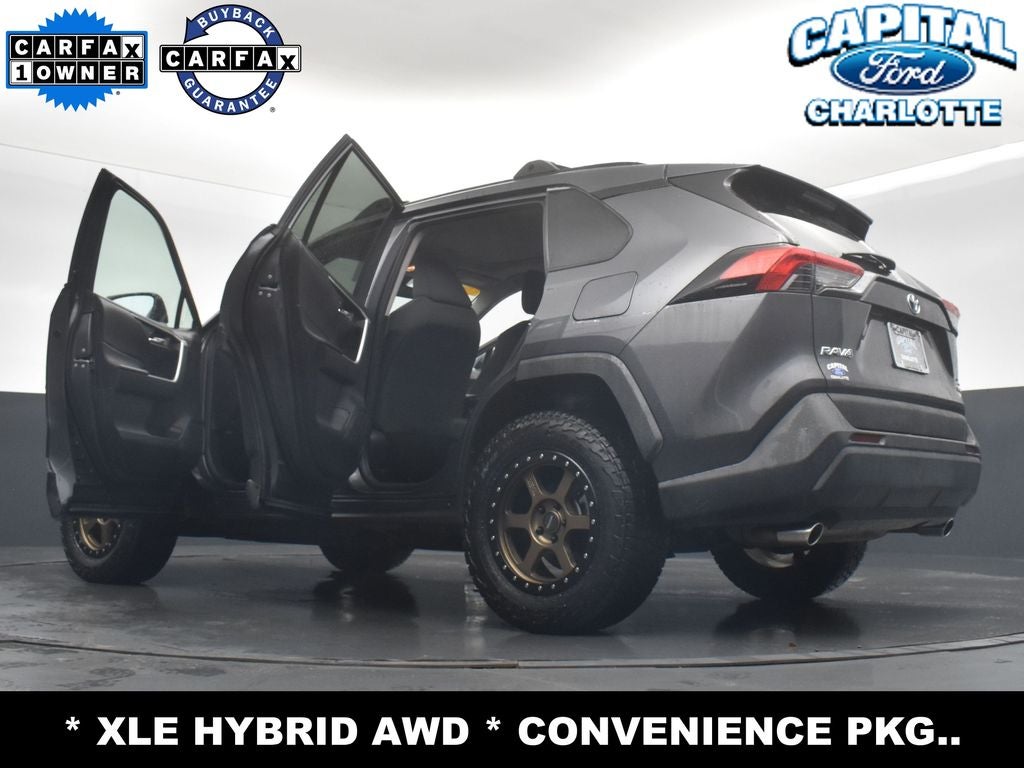 2021 Toyota RAV4 Hybrid XLE