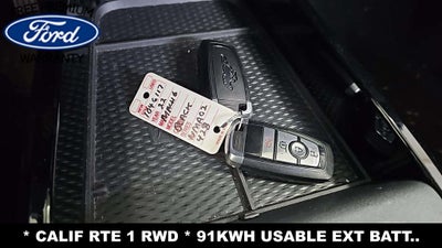 2022 Ford Mustang Mach-E California Route 1