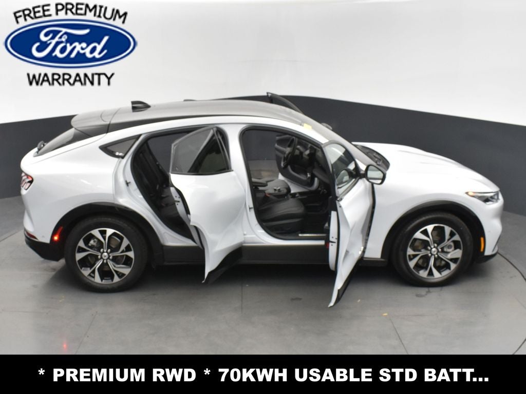 2022 Ford Mustang Mach-E Premium