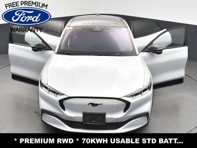 2022 Ford Mustang Mach-E Premium
