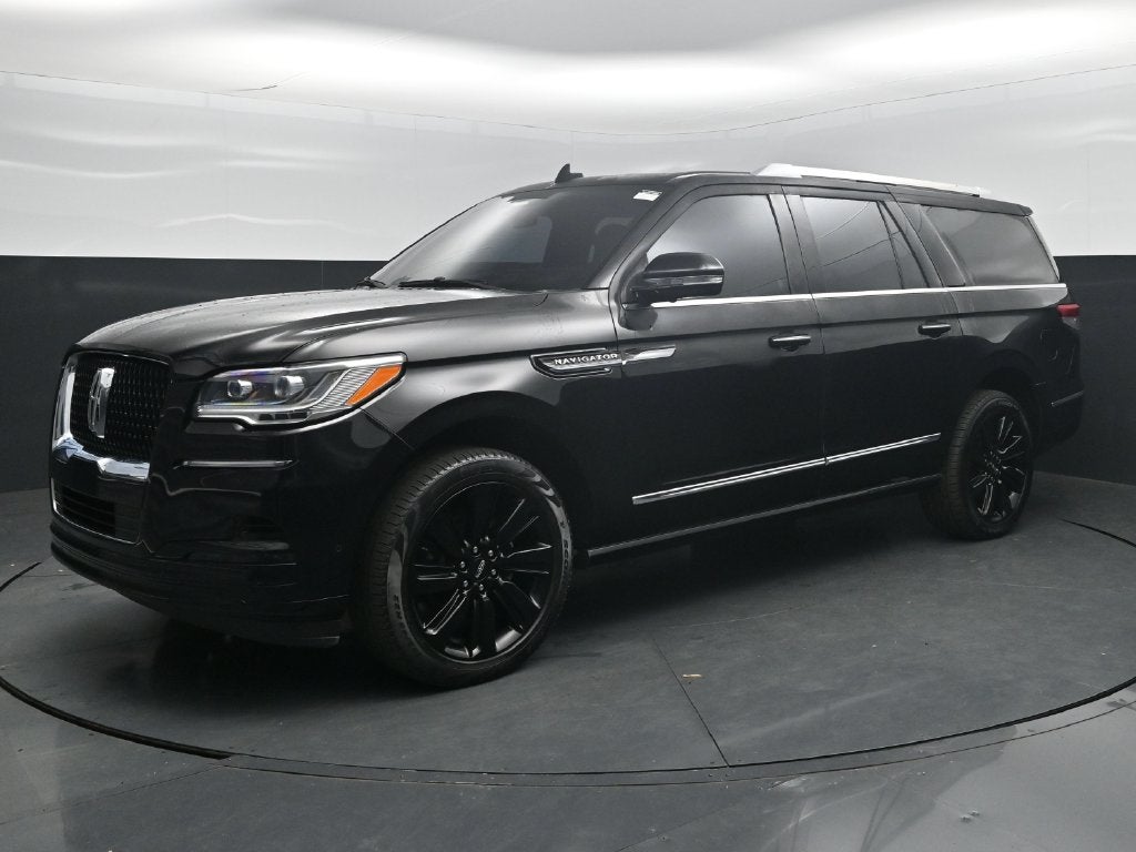 2023 Lincoln Navigator L Reserve