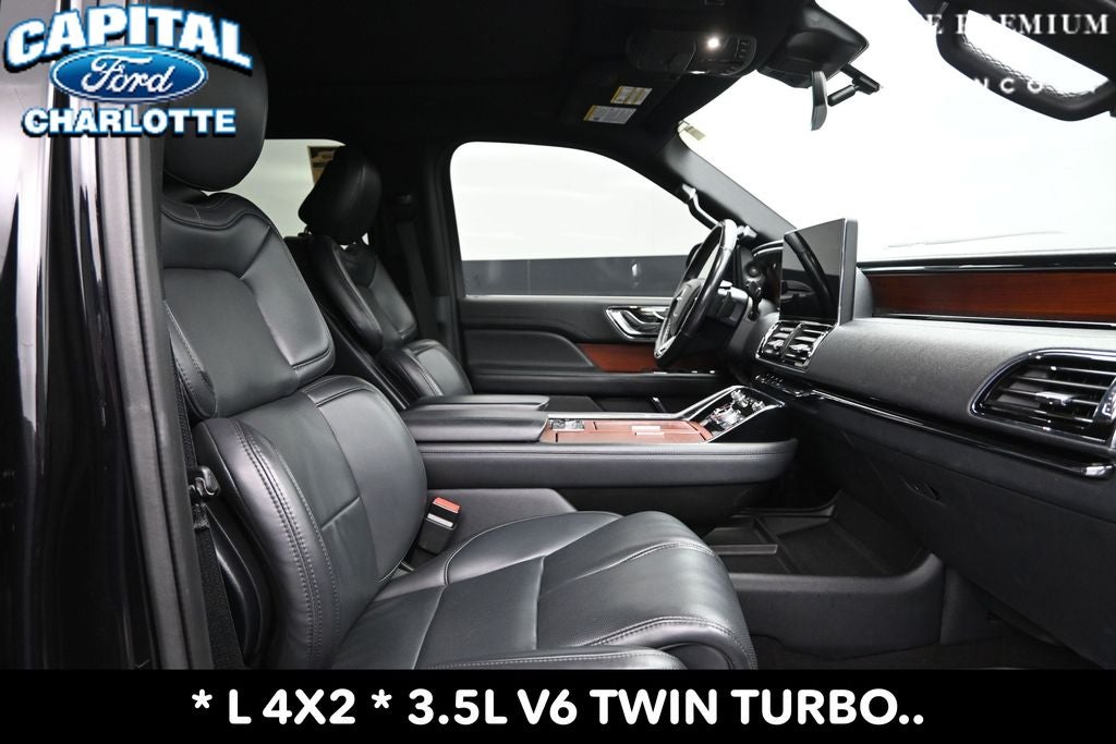 2022 Lincoln Navigator L Standard