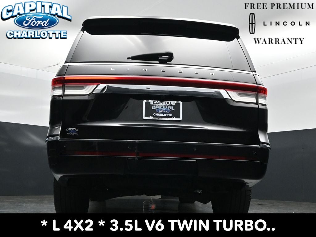 2022 Lincoln Navigator L Standard