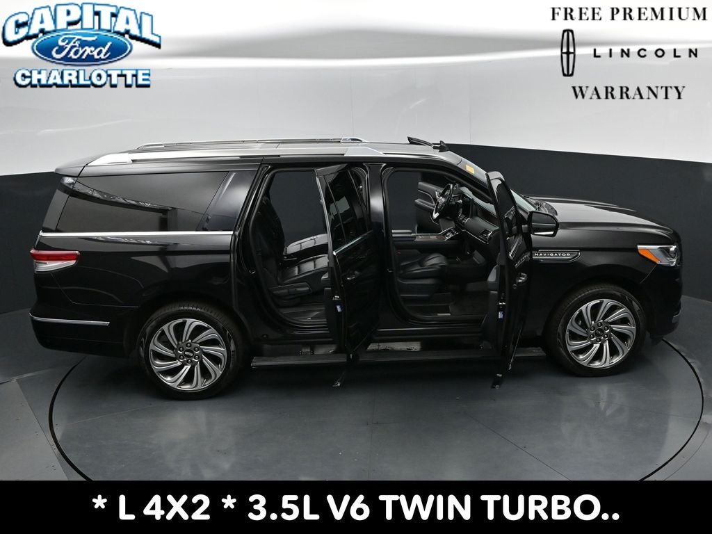 2022 Lincoln Navigator L Standard