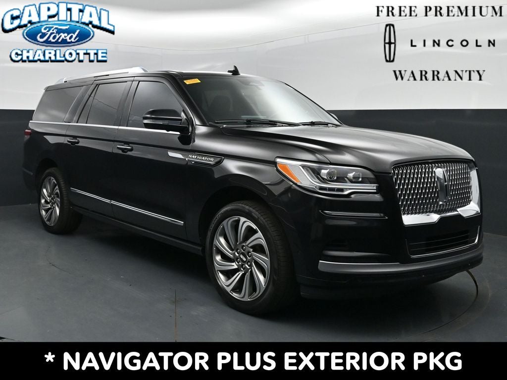 2022 Lincoln Navigator L Standard