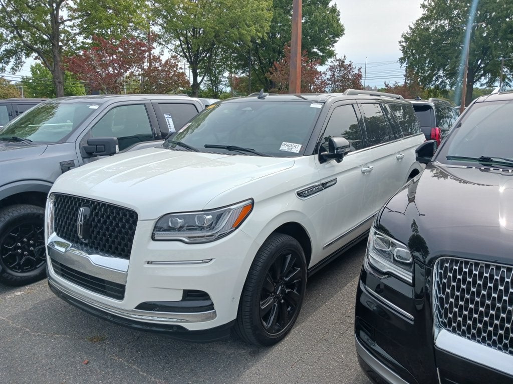2024 Lincoln Navigator