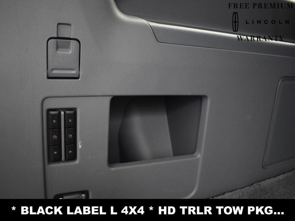 2022 Lincoln Navigator L Black Label